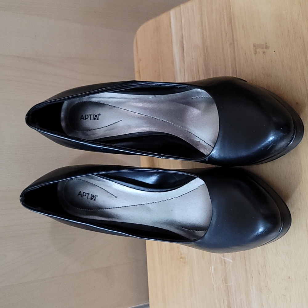 Apt 9 high heels black pumps 9‎ medium